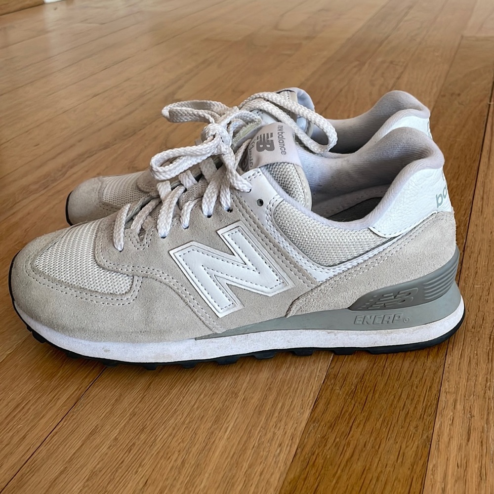 New Balance Classic 574- nimbus cloud with white, size 7 women’s